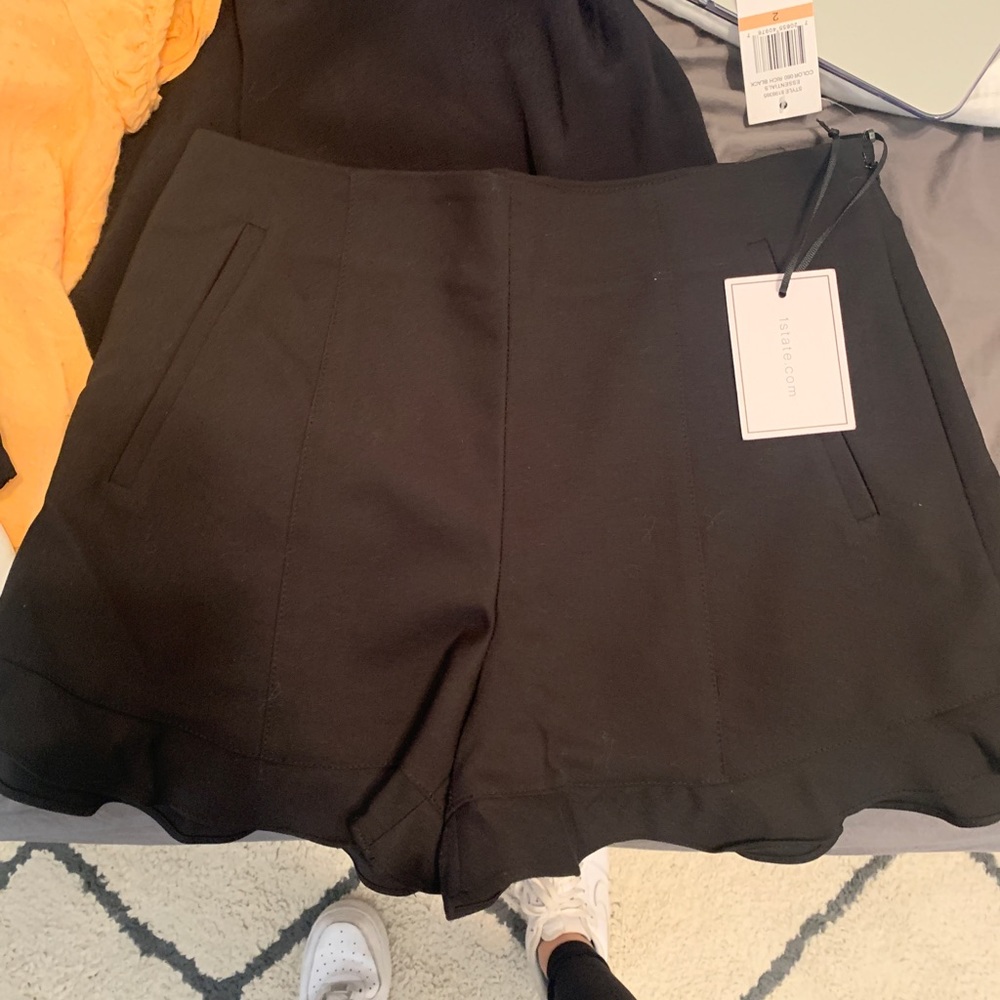 1STATE shorts